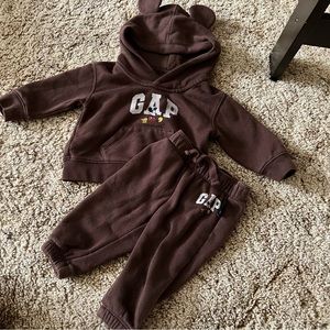 Gap Mickey Mouse outfit